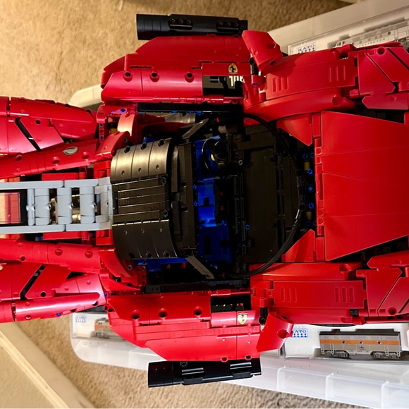 Sold LEGO Technic Ferrari Daytona SP3 42143, Race Car Model Building Kit, - Picture 8 of 11